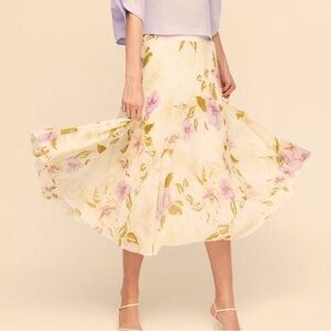 Aritzia Wilfred Twirl Ivory Floral Skirt, MIDI length with pleated chiffon